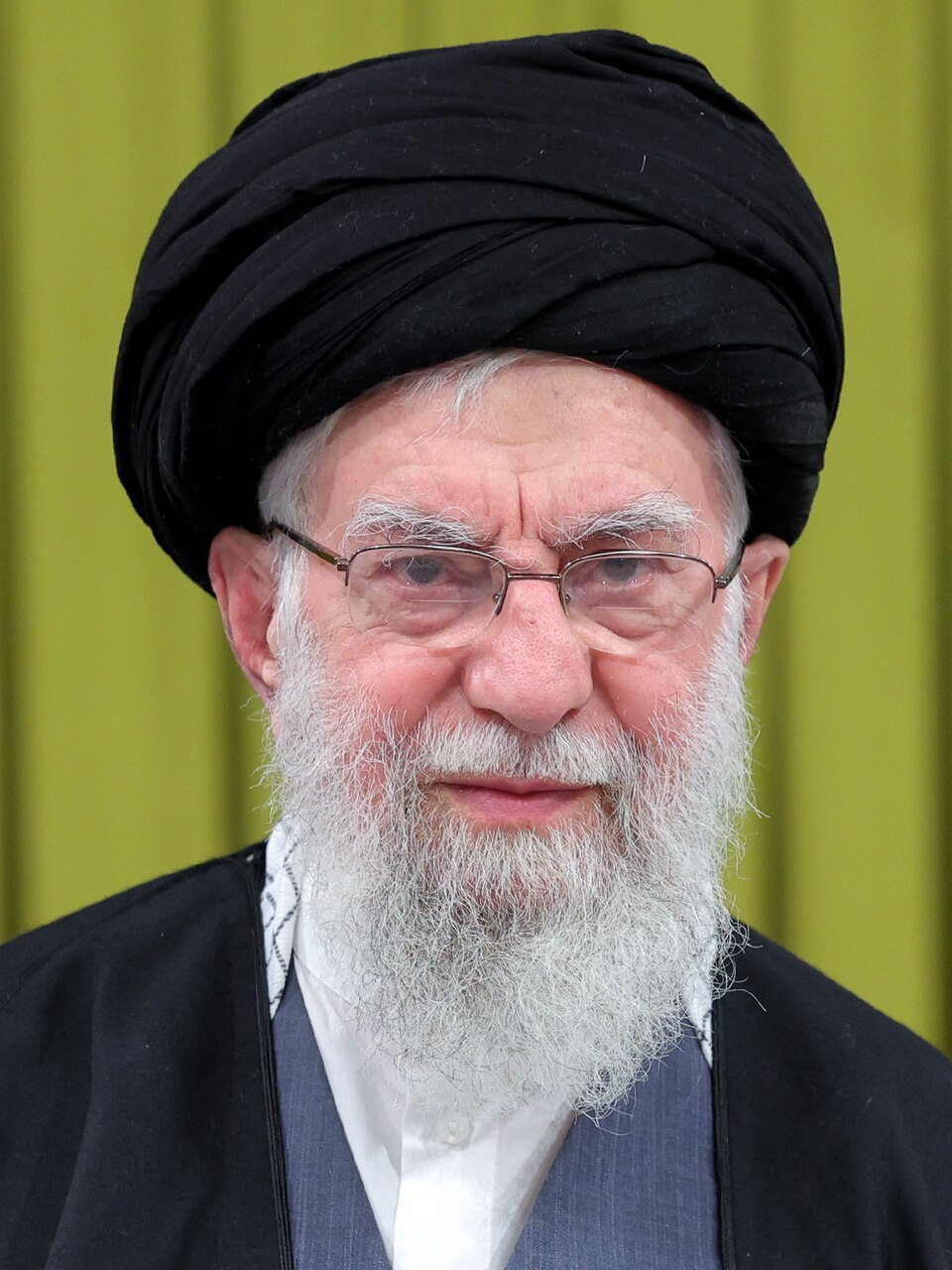 Khamenei's Real Power: Why Iran's Economy Suffers